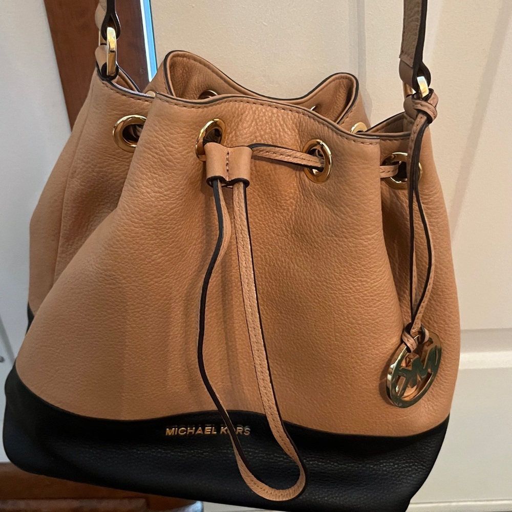 Michael Kors leather “Jules” Drawstring Handbag